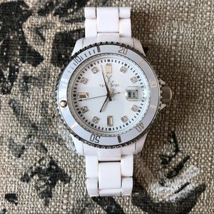 White ToyWatch